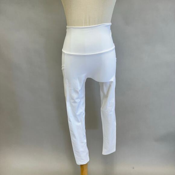 OFFLINE By Aerie Goals High Waisted 7/8 Legging in White Sport Inseam size - Picture 1 of 14